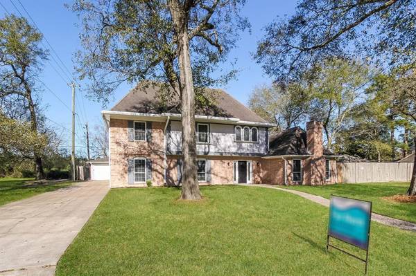 1706 Elk River RD, Houston, TX 77090