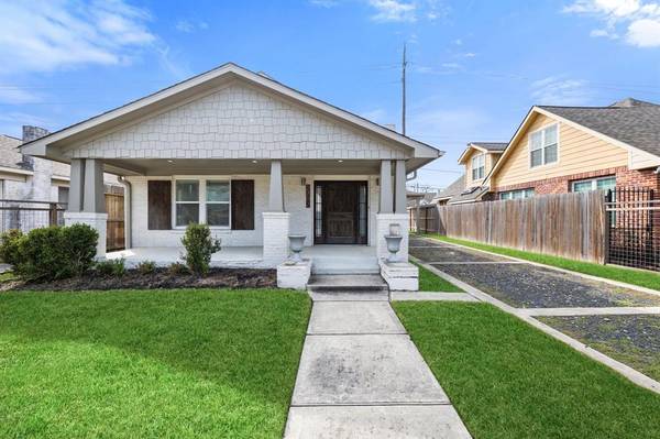 2702 Rosewood ST, Houston, TX 77004