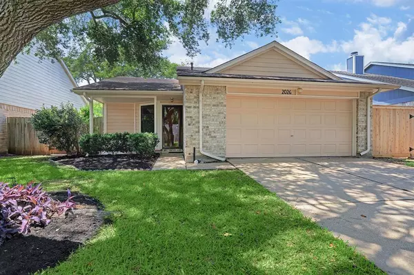 Sugar Land, TX 77478,2026 Creek Valley LN