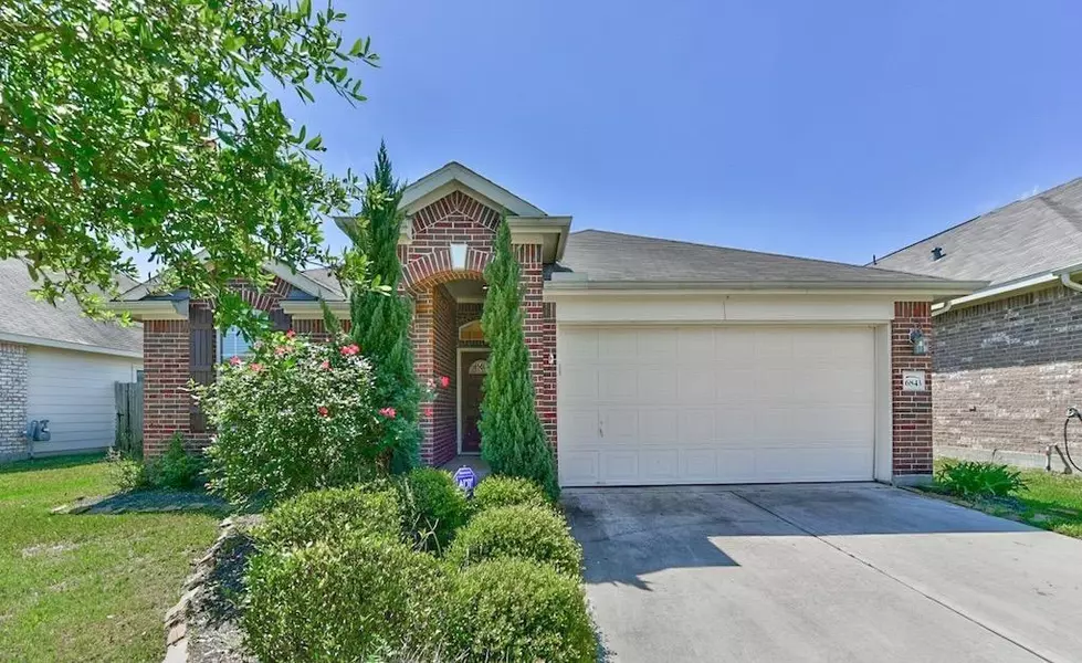 6843 Tammany Manor LN, Spring, TX 77379