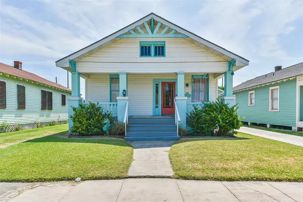 4009 Avenue S,  Galveston,  TX 77550