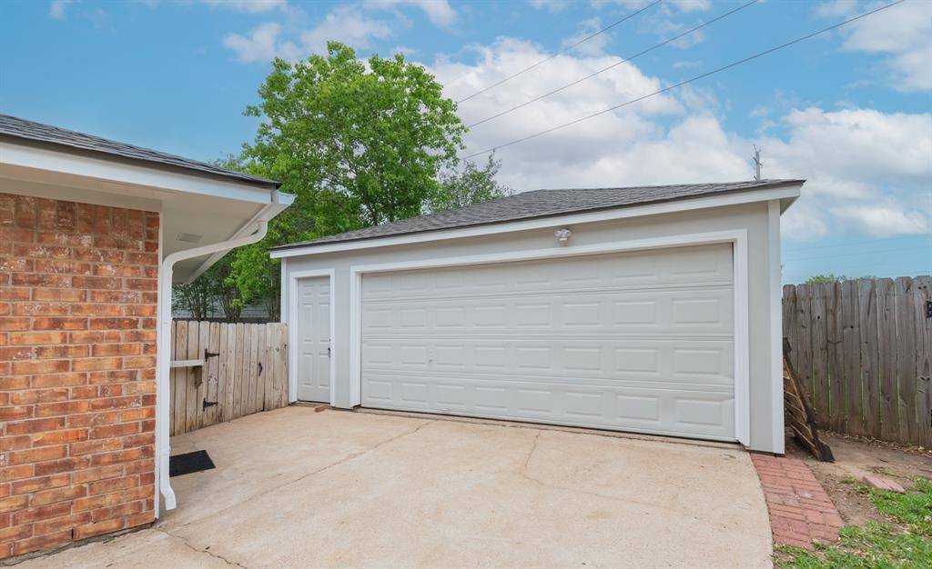 Sugar Land, TX 77479,2811 Arrowhead