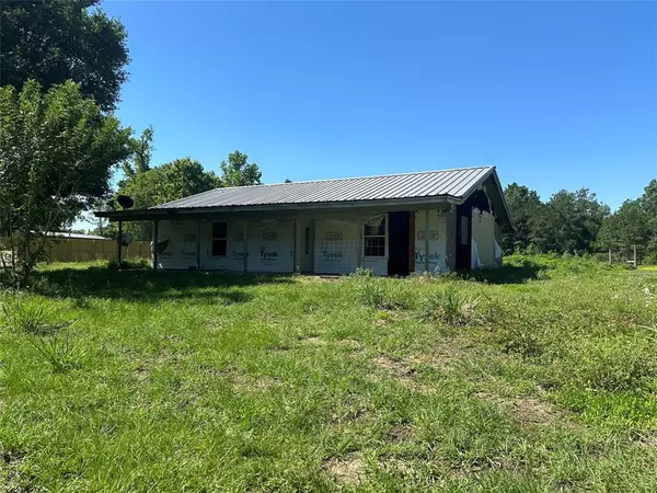 3911 Fm 1136, Orange, TX 77632