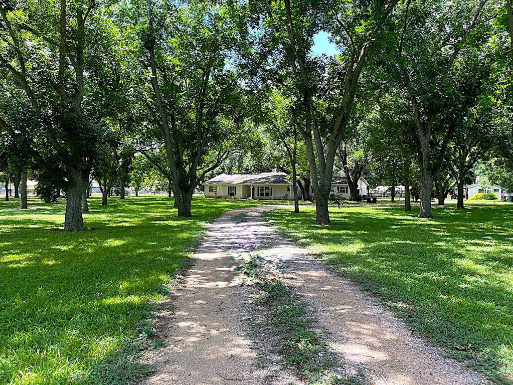 34122 Pecan Hill DR, Fulshear, TX 77441