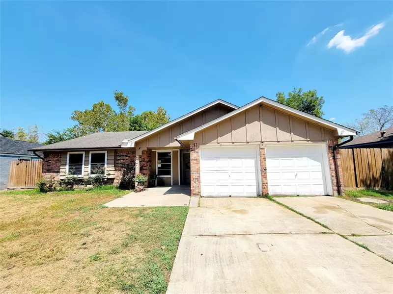 707 Martin LN, Missouri City, TX 77489