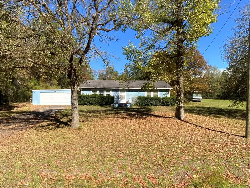 835 The Ole Barney Rd, Livingston, TX 77351