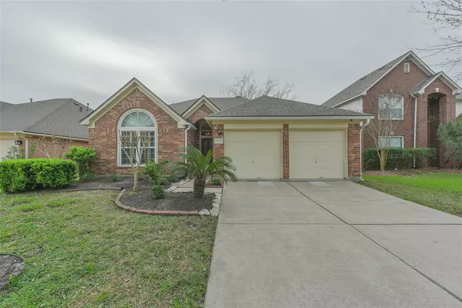 3526 Paigewood DR, Pearland, TX 77584