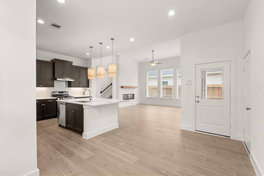 Mont Belvieu, TX 77523,12102 Wild Bend Drive