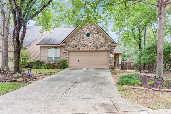 18 Endor Forest Place, Spring, TX 77382