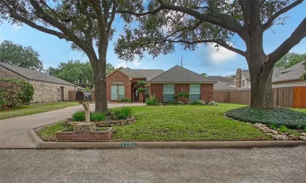 7723 Virginia Water LN, Houston, TX 77095