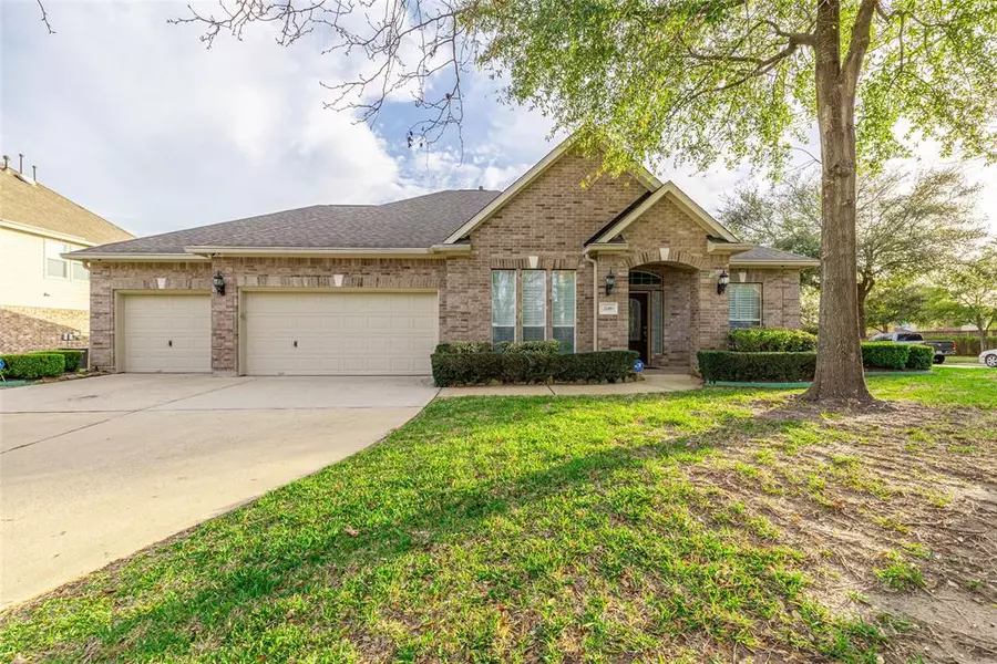 2146 Summit Mist DR, Conroe, TX 77304