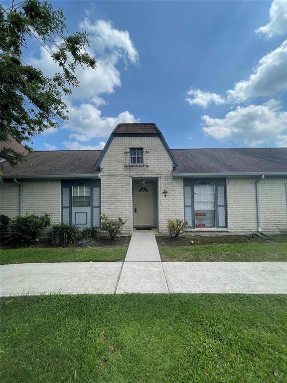 7351 Cook RD, Houston, TX 77072