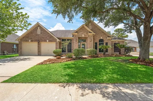 2602 Dixie Woods DR, Pearland, TX 77581