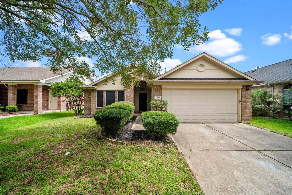 Pinehurst, TX 77362,32102 Decker Oaks DR
