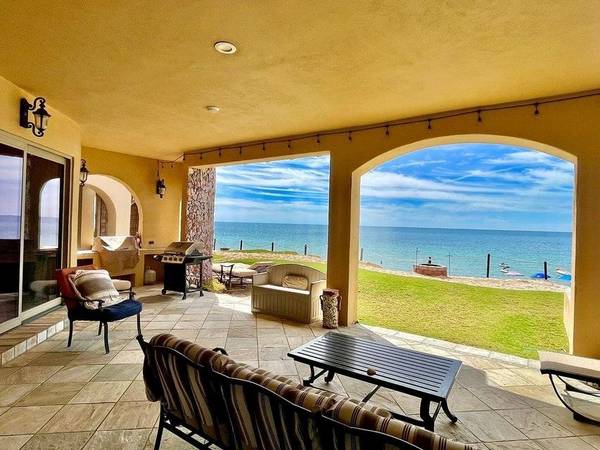 20 Bella Sirena, Sandy Beach Villa, 