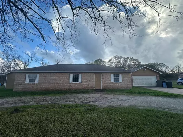 1119 County Road 481, Brazoria, TX 77422