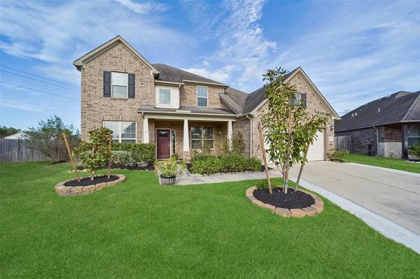 30200 Green Meadows LN, Brookshire, TX 77423