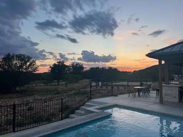 1463 Mountain Valley DR, Concan, TX 78838