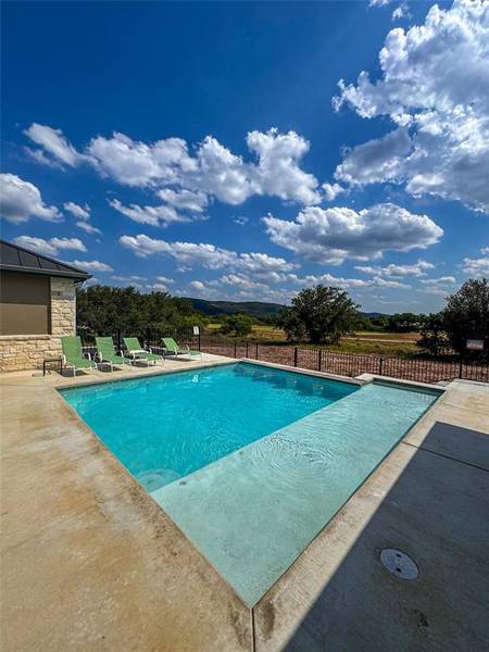 1463 Mountain Valley DR, Concan, TX 78838