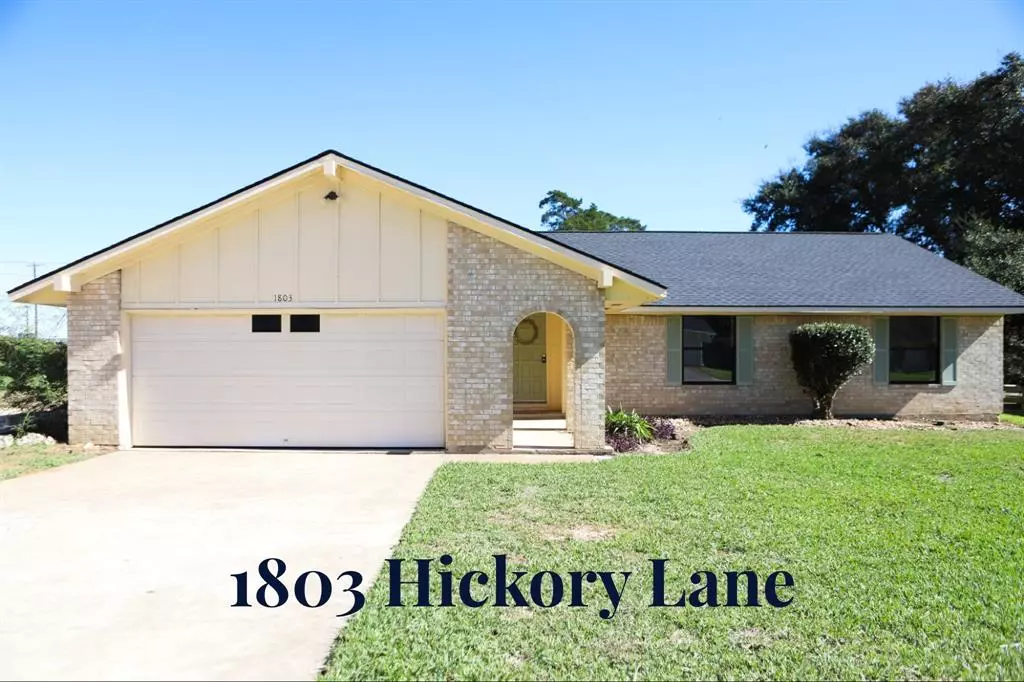 Brenham, TX 77833,1803 Hickory LN