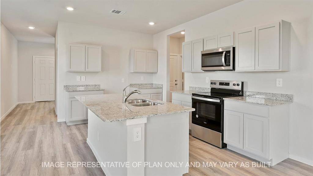 College Station, TX 77845,875 Kickapoo LN