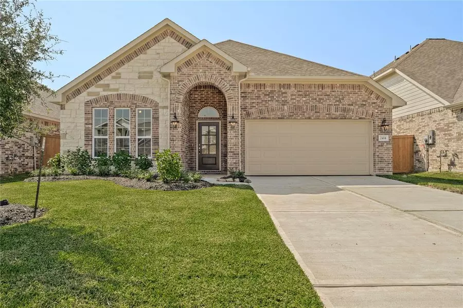 2414 Brich Manor DR, Iowa Colony, TX 77583