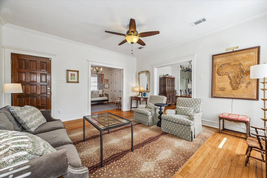 Houston, TX 77009,708 W Temple ST