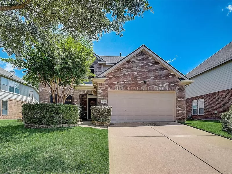 14706 Oaks Crossing LN, Houston, TX 77070