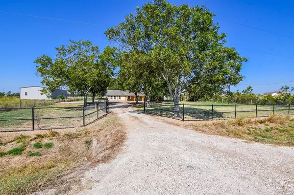 Needville, TX 77461,5610 Fenske LN