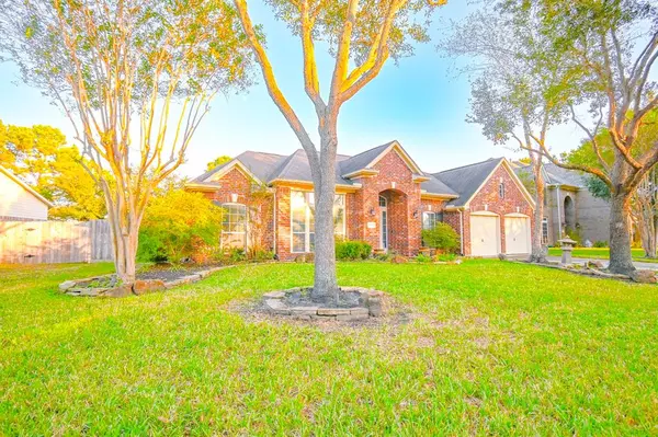 Cypress, TX 77433,10622 Lake Riata LN