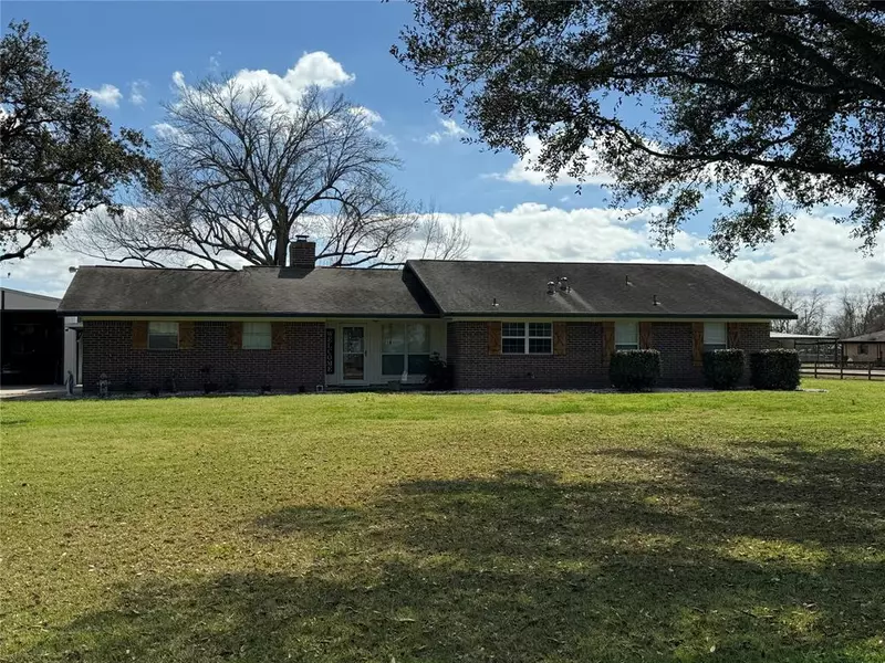 3222 Runneburg Road, Crosby, TX 77532