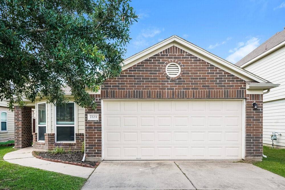 7223 Fox Scene DR, Humble, TX 77338