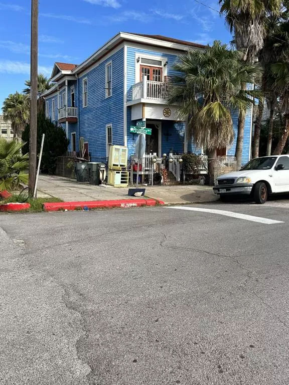 Galveston, TX 77550,2528 Post Office ST