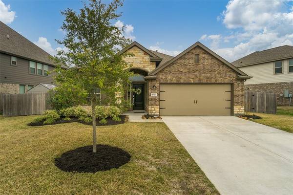 4323 Oakdale Mist DR, Dickinson, TX 77539