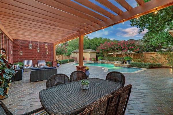 2405 Steele Ranch CT, Friendswood, TX 77546