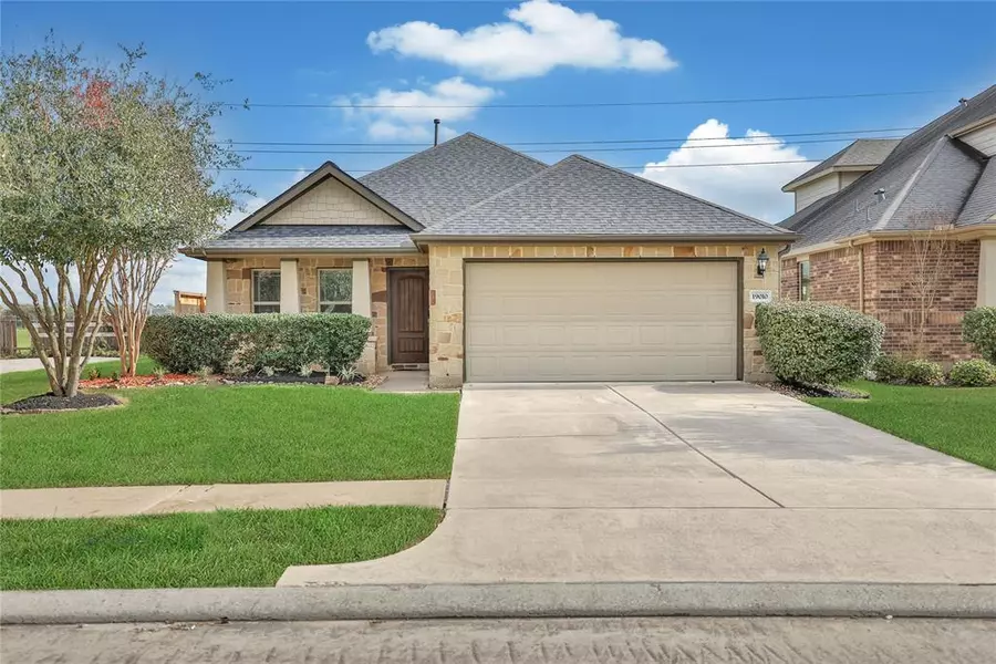 19010 Bluestone Hollow LN, Tomball, TX 77377