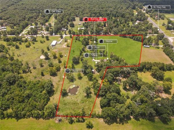 149 County Road 2066, Hull, TX 77564