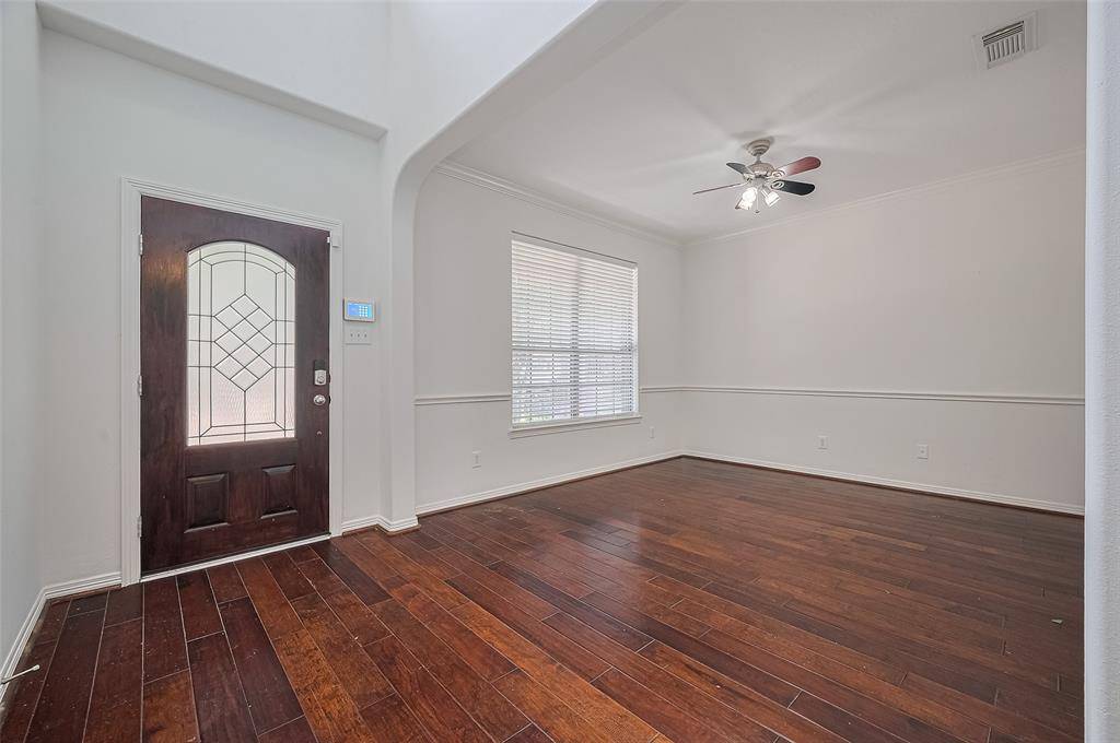 Sugar Land, TX 77479,4142 Regal Stone LN