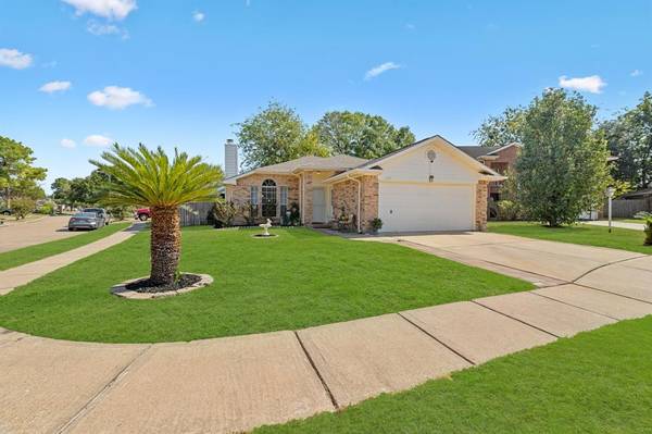 8303 Royal Grove CT, Houston, TX 77083