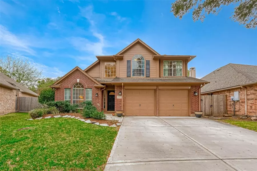 723 Avery DR, Sugar Land, TX 77479