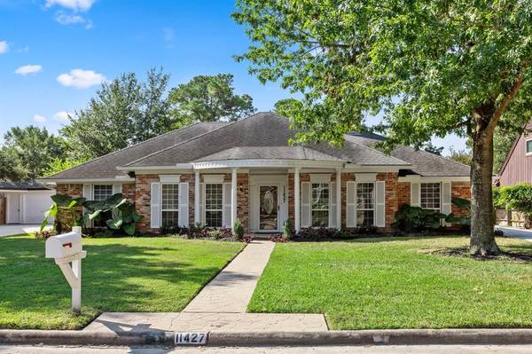 11427 Valley Stream DR, Houston, TX 77043