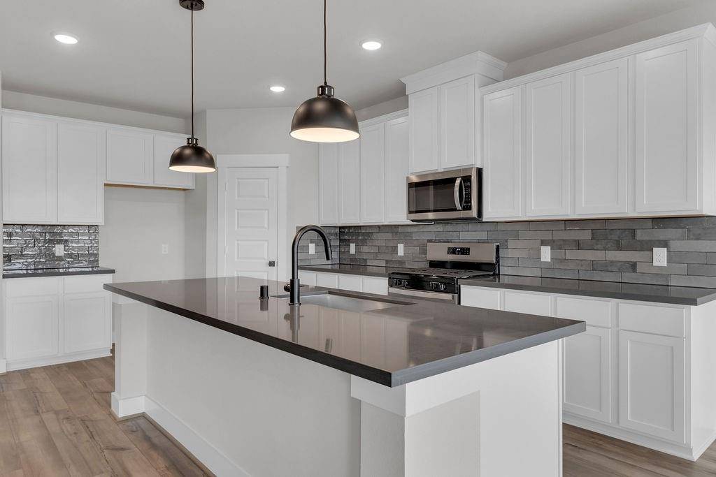21418 Iberian Magpie TRL, Tomball, TX 77377
