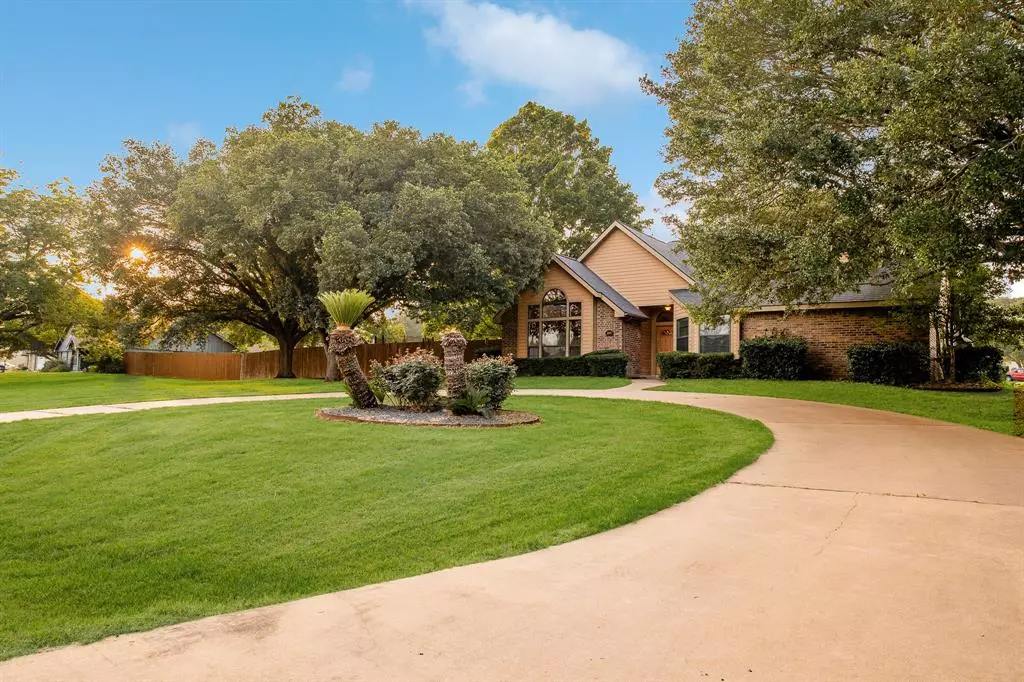 Brenham, TX 77833,3000 Creekside DR