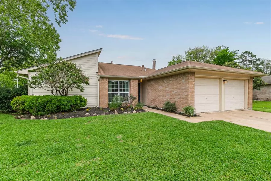 13554 Hampton Falls DR, Houston, TX 77041