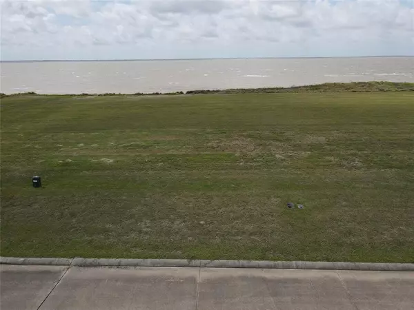 0 Bay Point DR, Palacios, TX 77465