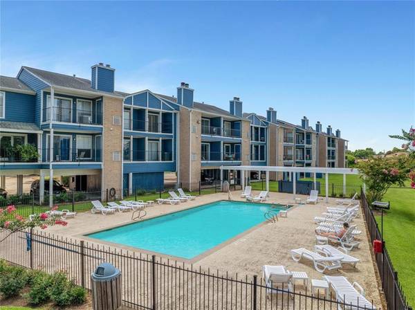 18511 Egret Bay BLVD #413, Webster, TX 77058