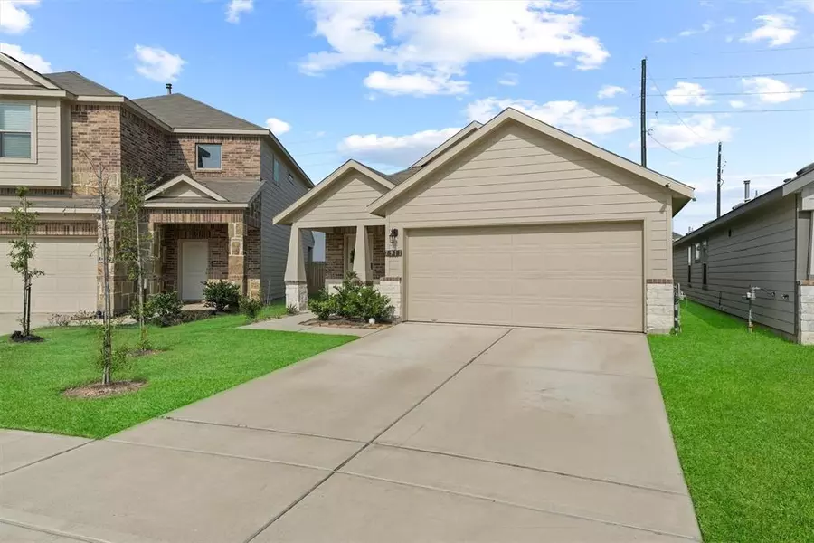 7911 Tuscan Cypress DR, Cypress, TX 77433