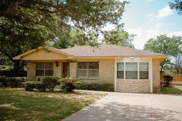 405 Prospect Avenue,  Prairie View,  TX 77446