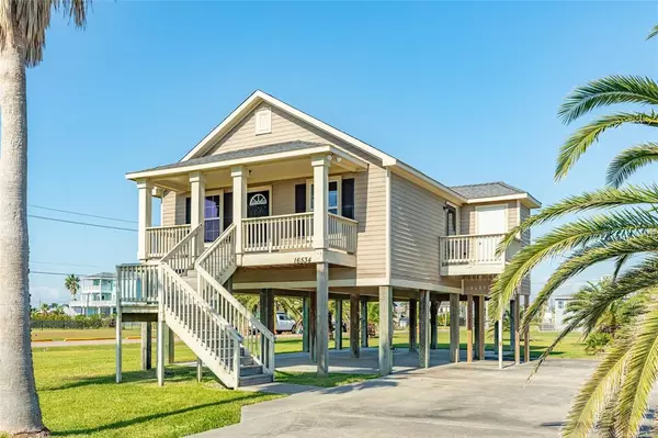 16534 Francis Drake RD, Jamaica Beach, TX 77554