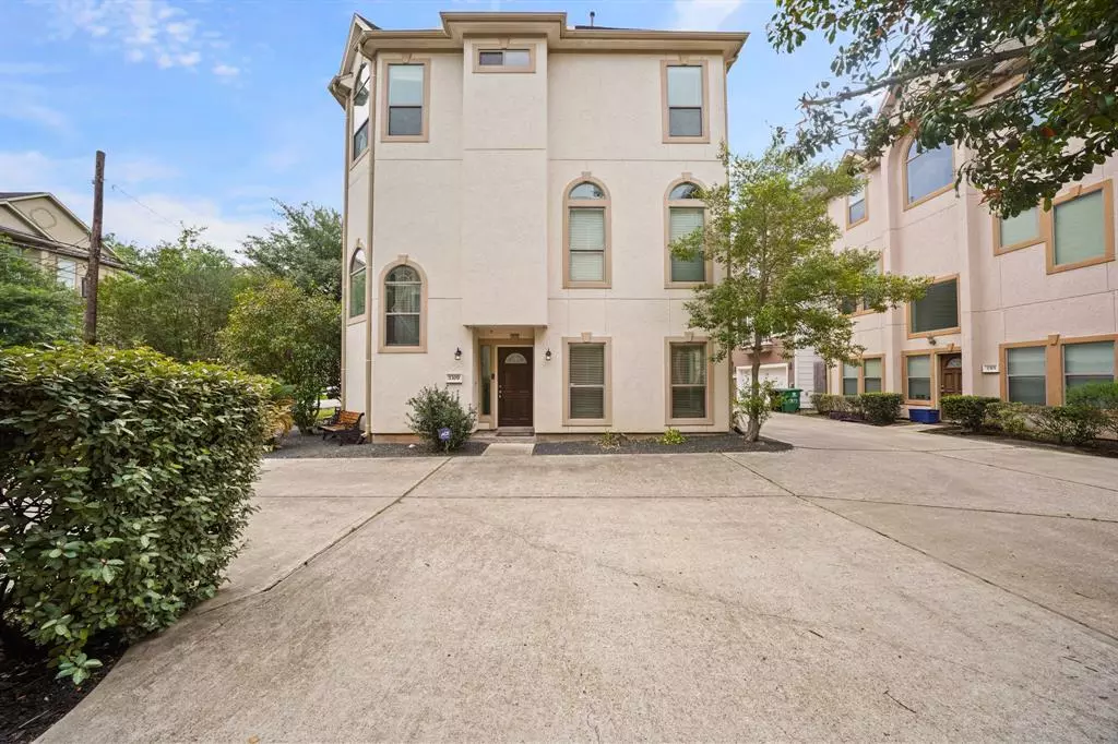 Houston, TX 77007,1309 Birdsall ST